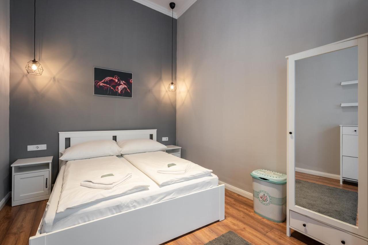 K87- Boutique Apartments, Best Location. By Bqa Budapest Exterior photo